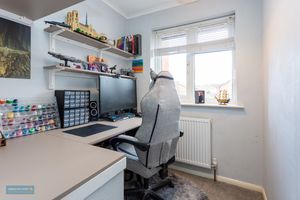 Bedroom- click for photo gallery